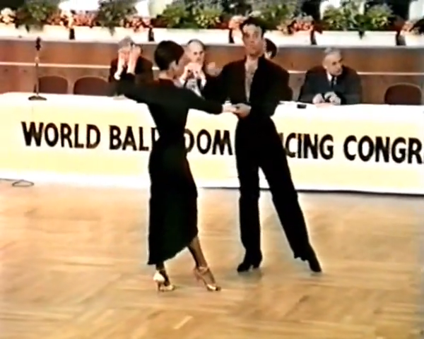 09 BDF93 Johan and Nadia Eftedal Cha Cha Cha Variation 1-52 screenshot.png